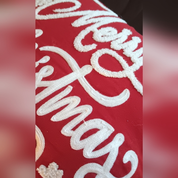 High quality embroidered christmas cushions - Picture 14 of 16